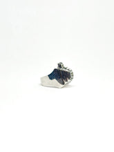 Cargar imagen en el visor de la galería, Anillo Pirámide con Peridoto