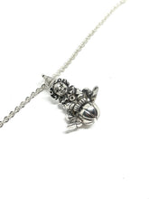 Cargar imagen en el visor de la galería, Collar Payaso con Pelota de Plata