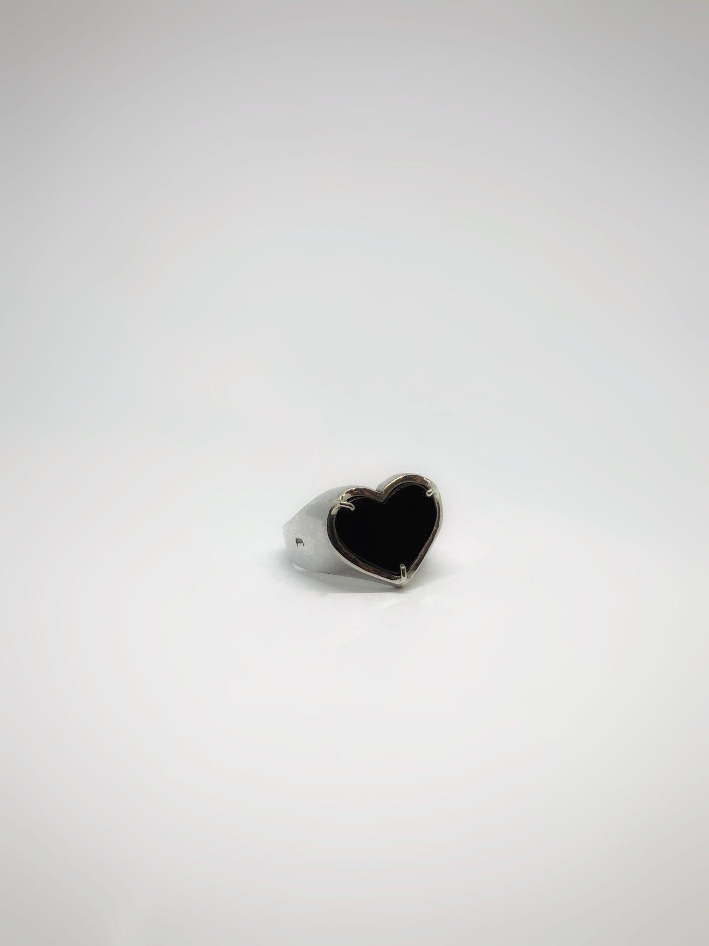 Anillo Corazón Con Piedra