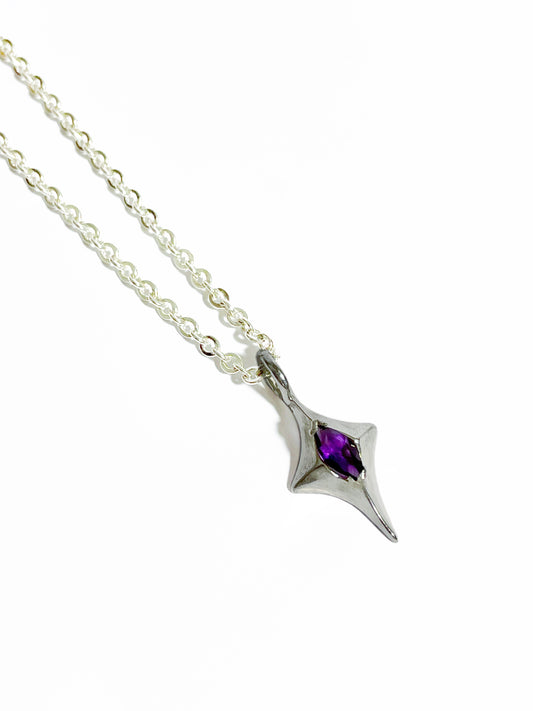 Collar Estrella con Piedra