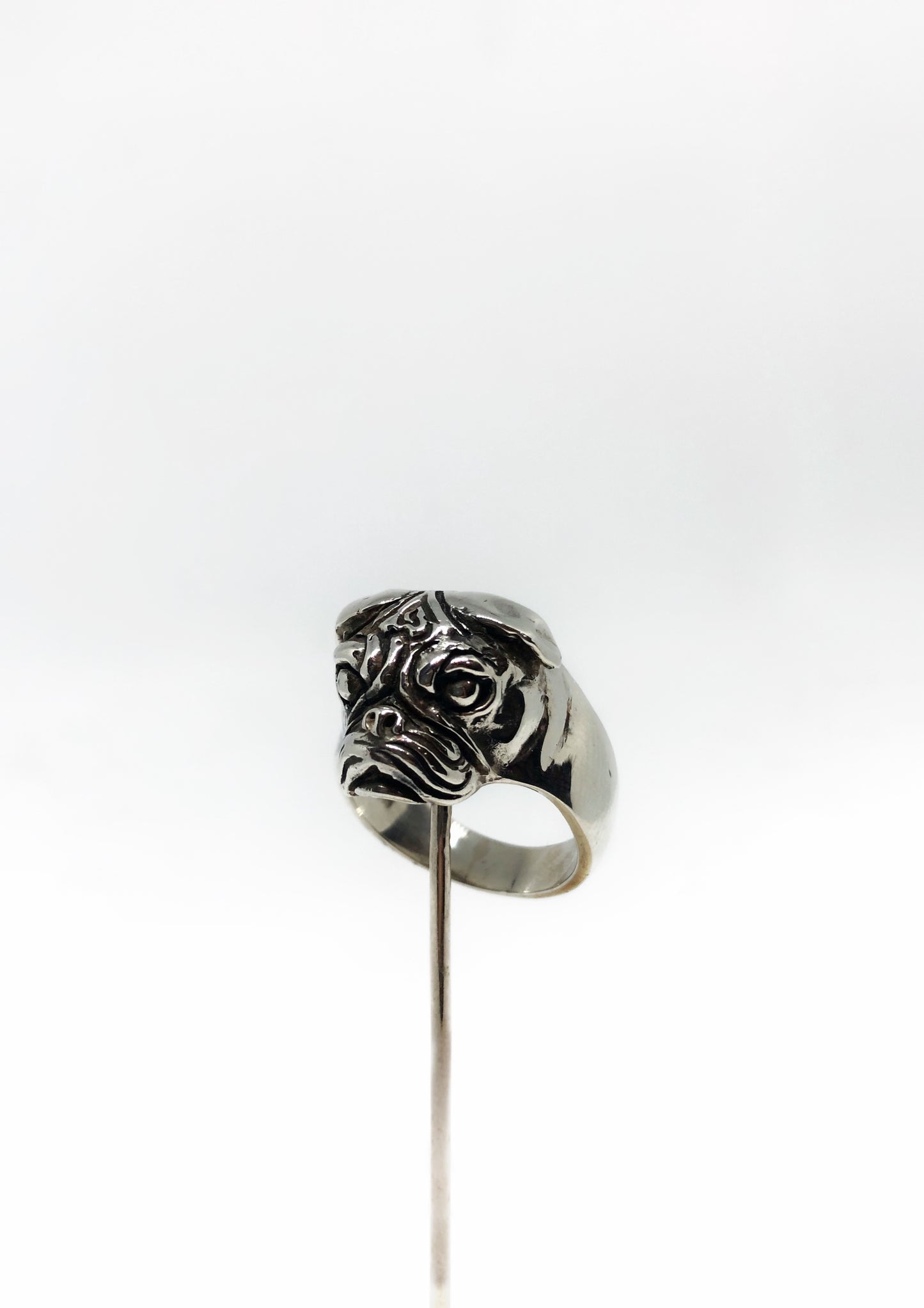 Anillo Pug