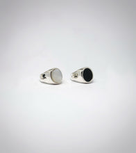 Cargar imagen en el visor de la galería, Anillo Ovalado con Piedra Plana II