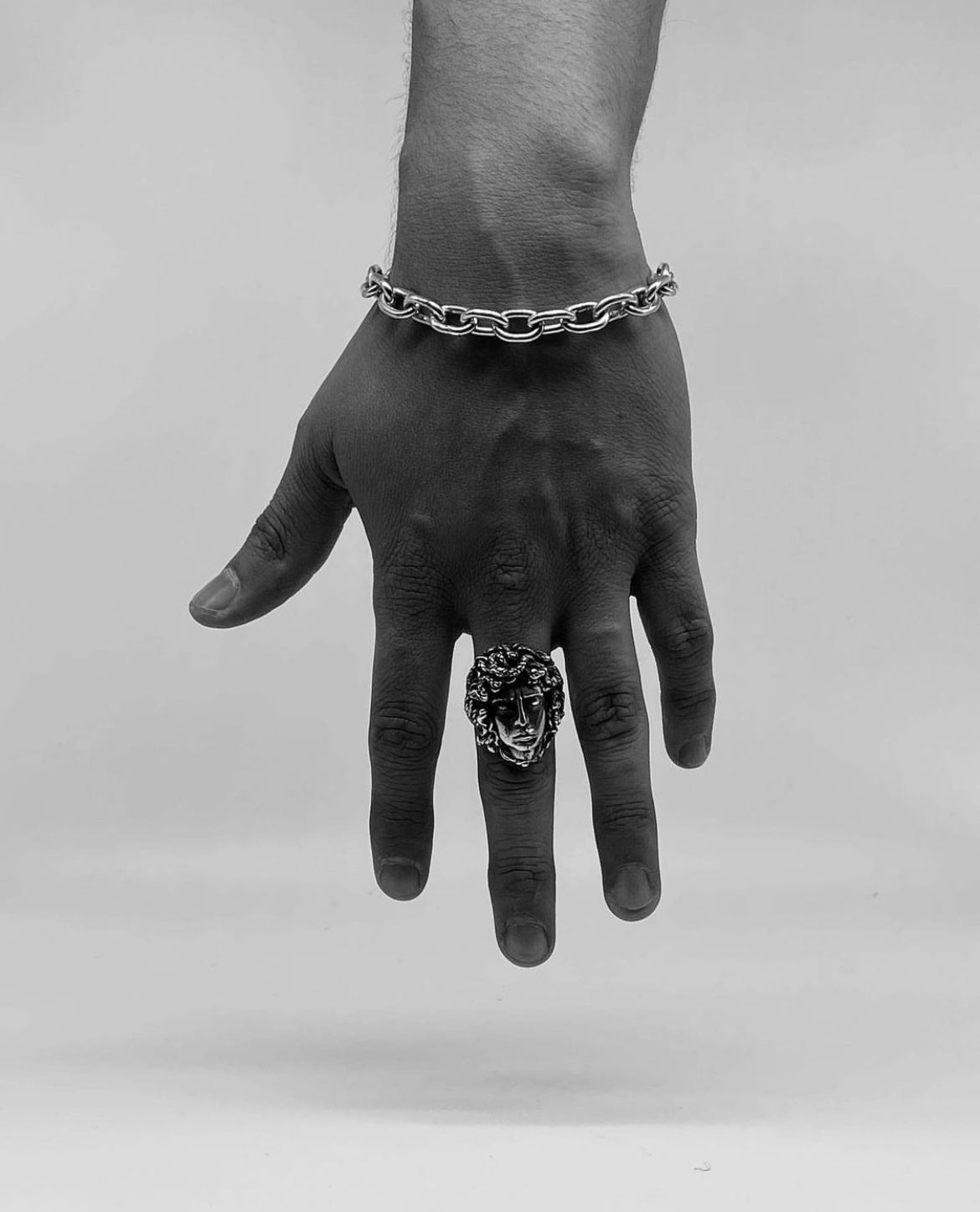 Anillo Medusa