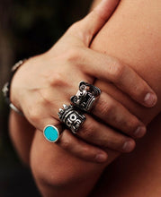 Cargar imagen en el visor de la galería, Anillo Dios Jaguar