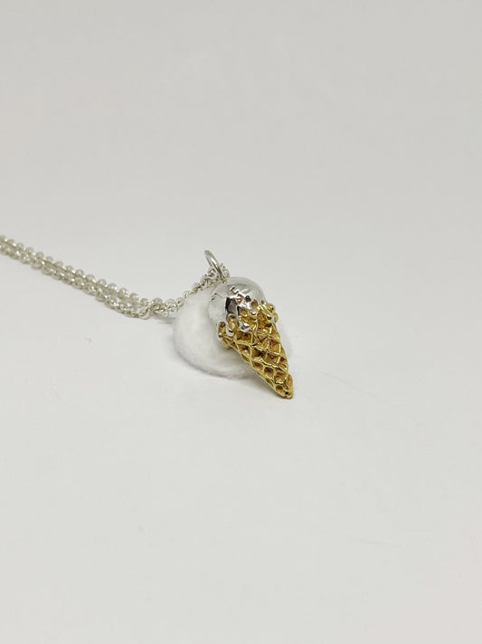 Collar Cono de Helado Edición Especial