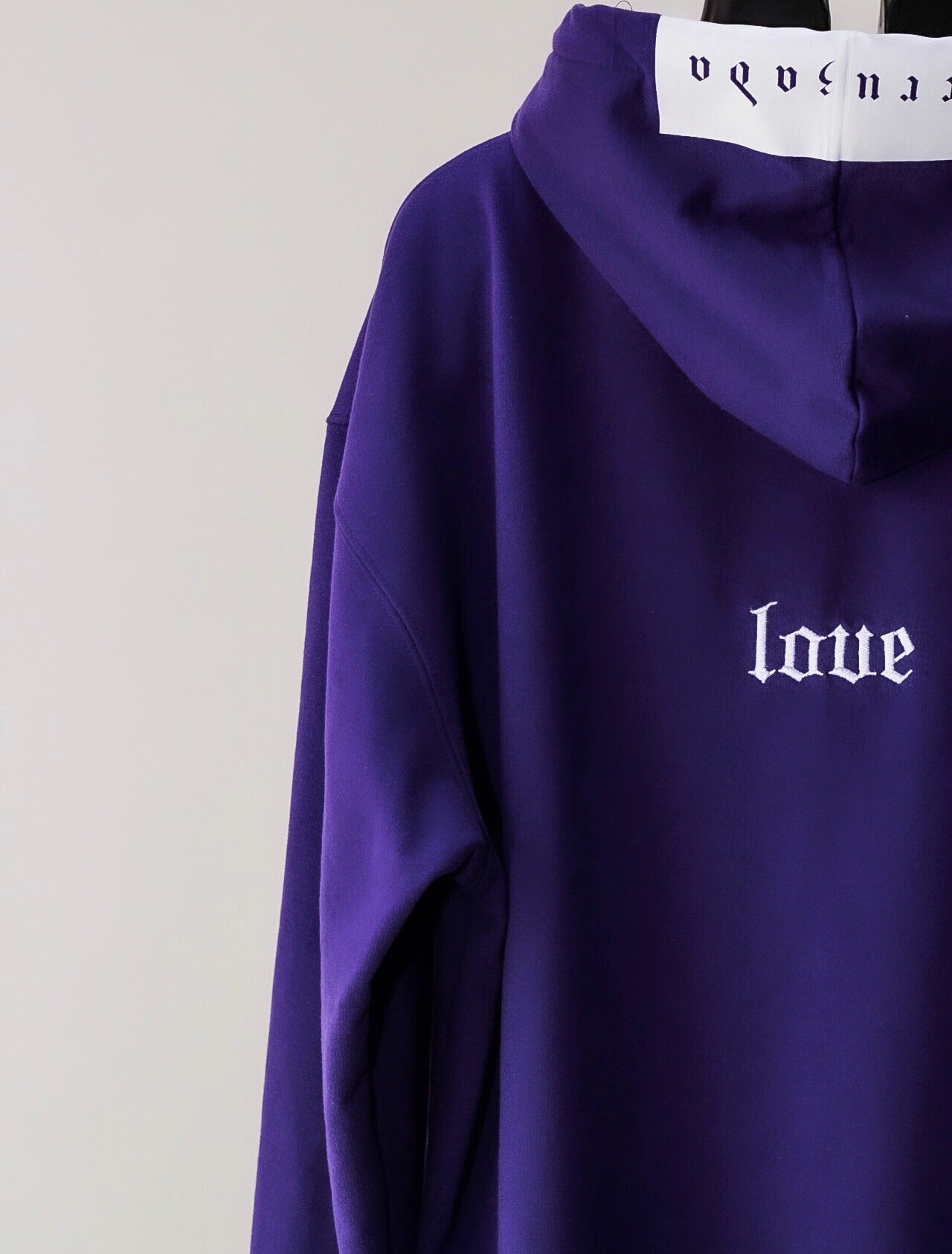 Sudadera Fuck Love
