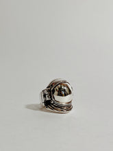 Cargar imagen en el visor de la galería, Anillo Astronauta