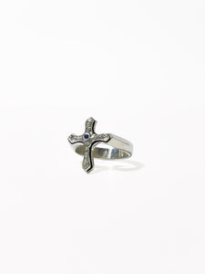 Anillo Cruz con Incrustaciones de zirconia