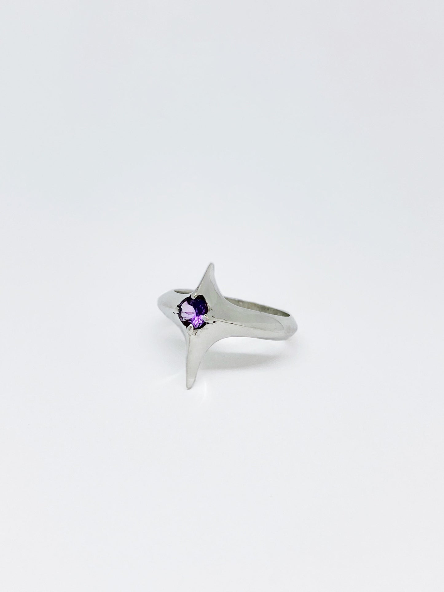 Anillo Cruz con piedra