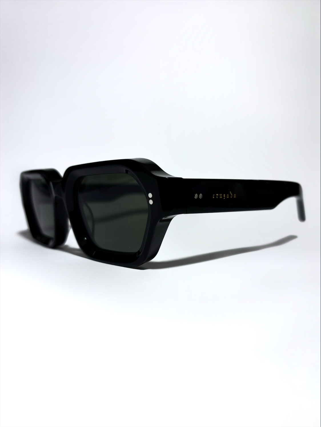 Cruzada x Taxxon Black