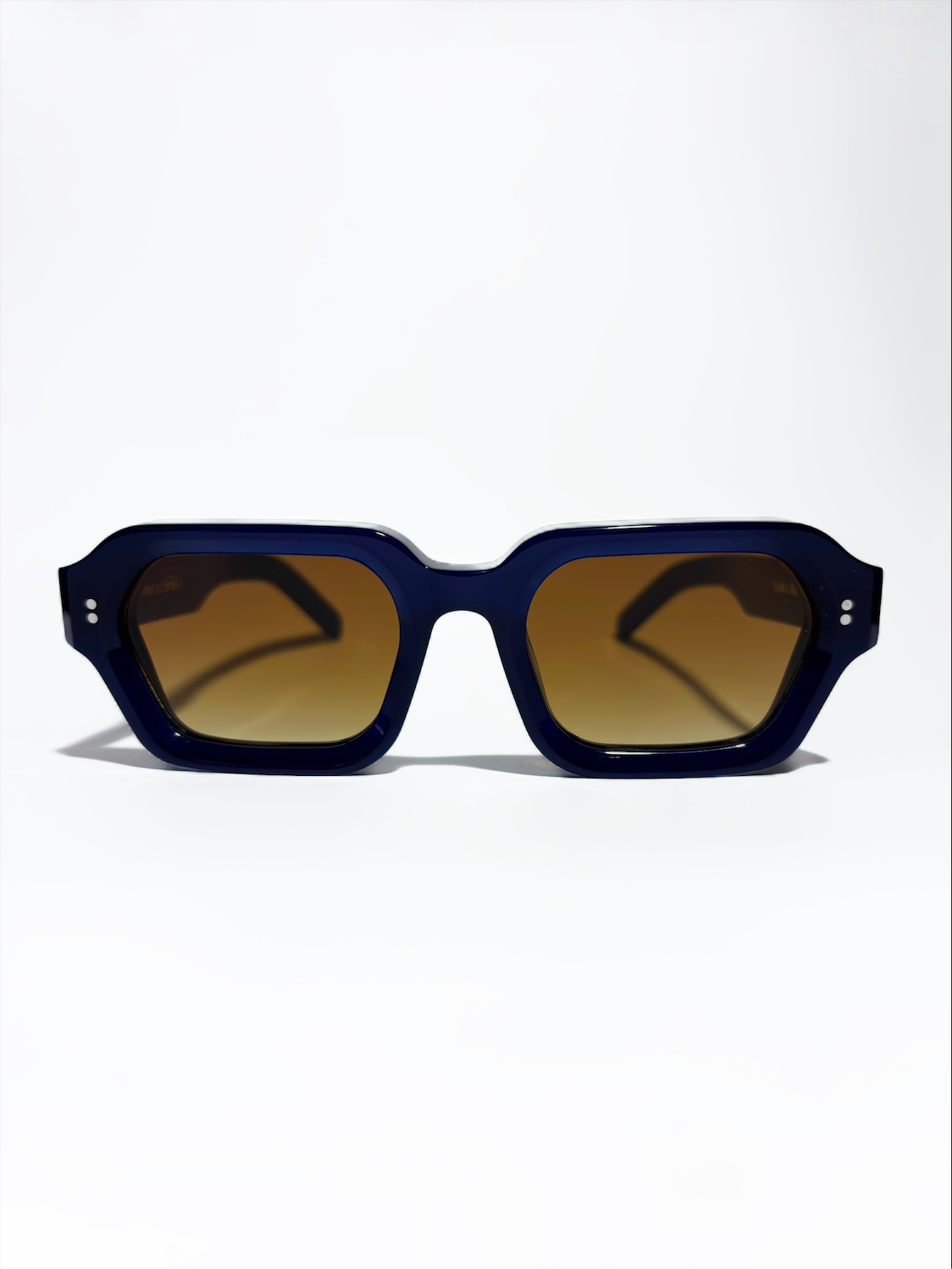 Cruzada x Taxxon Blue