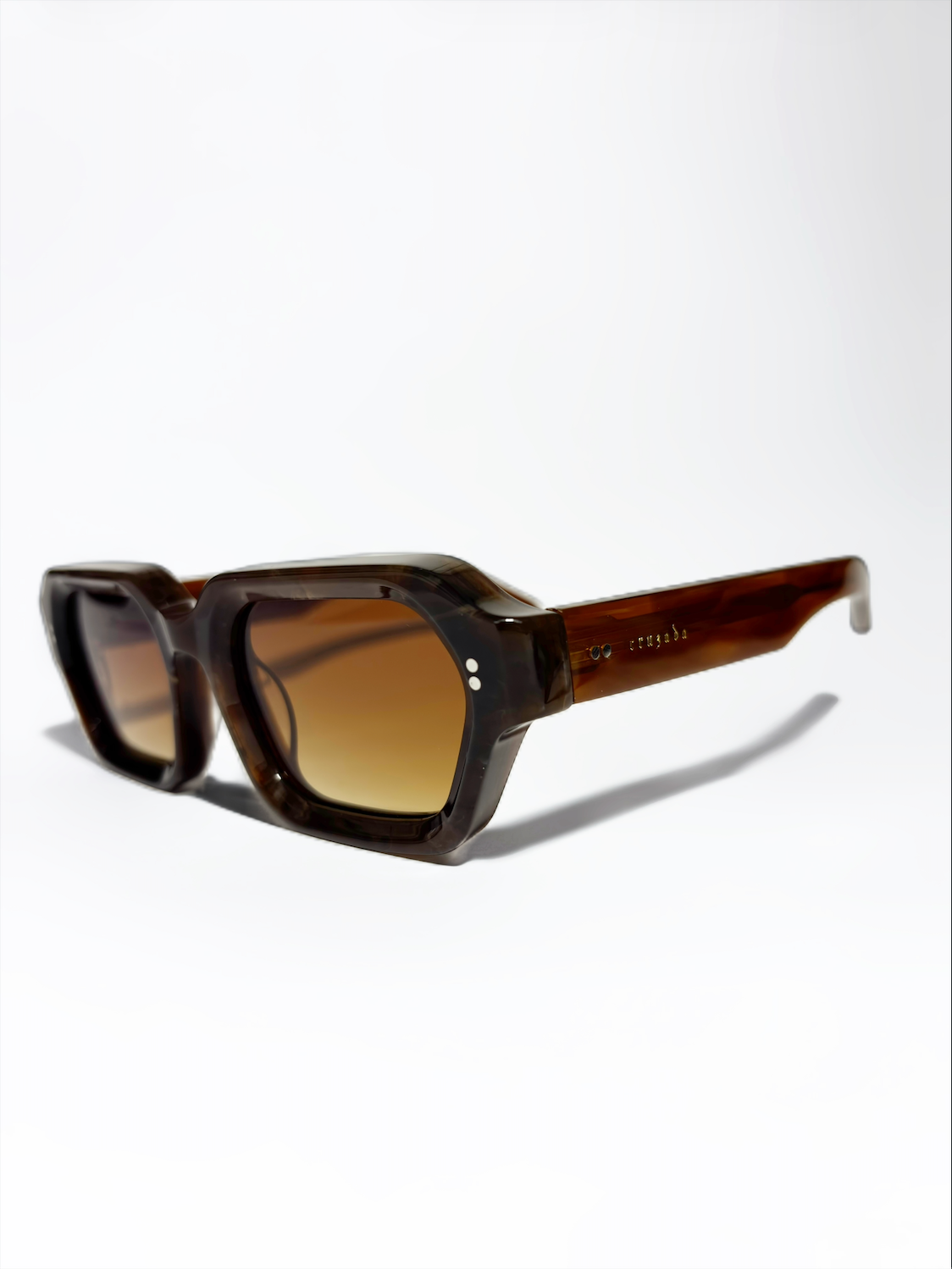 Cruzada x Taxxon Brown