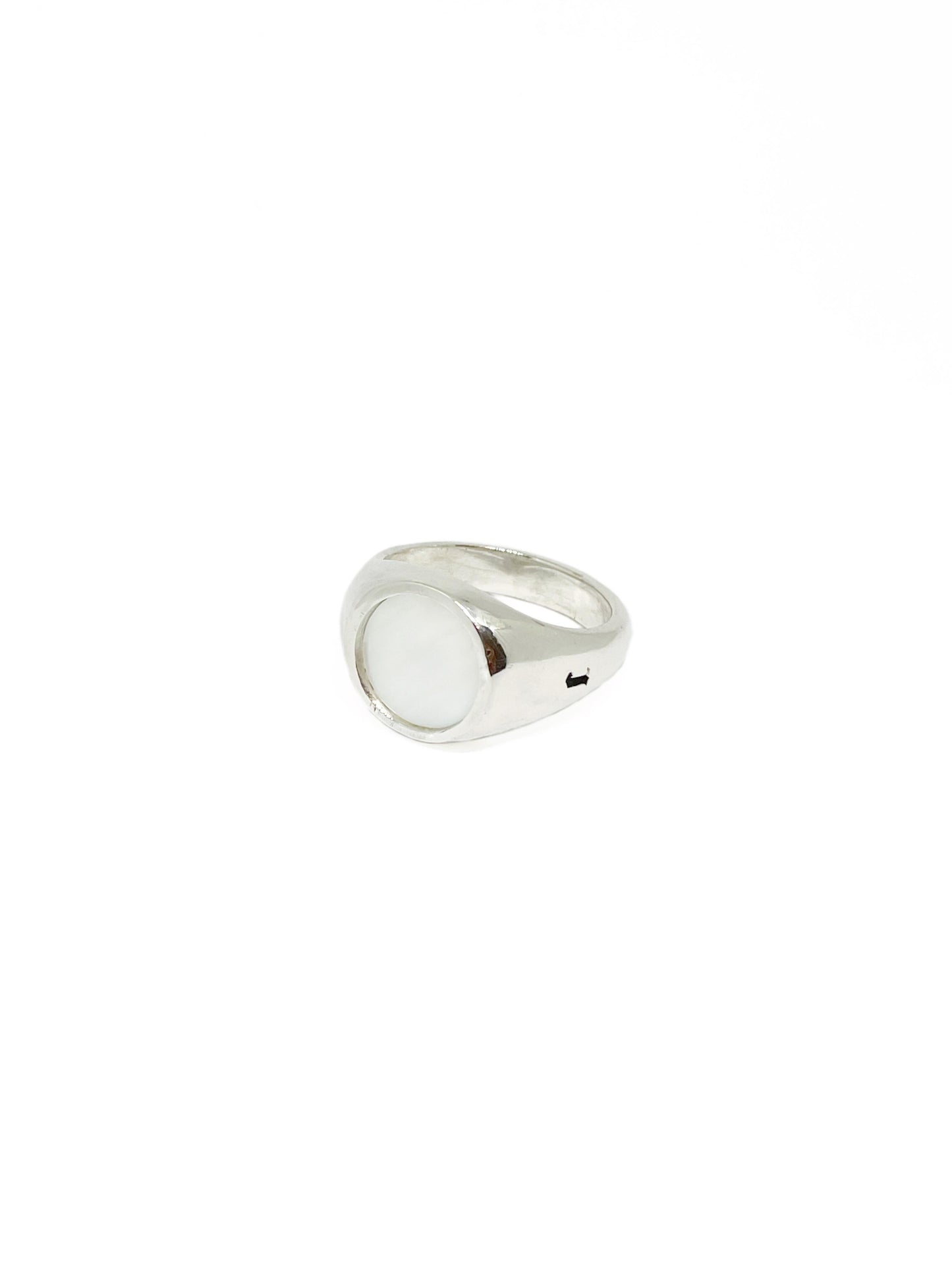 Anillo Sello Circular Ónix/ Madre Perla