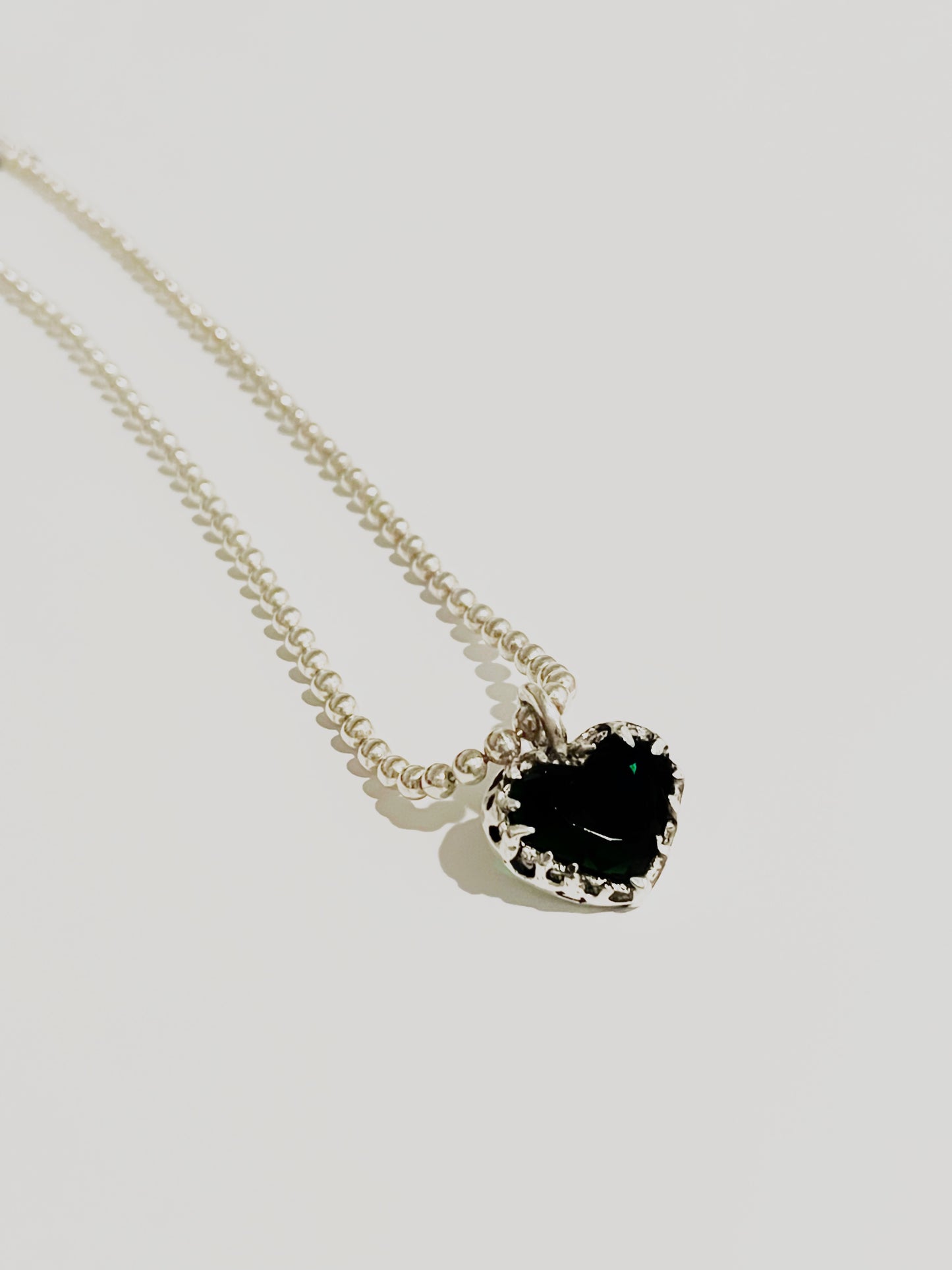 Collar Corazón Flamas con Piedra