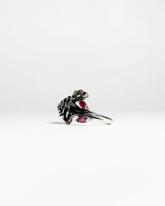 Anillo Rosa II Con incrustaciones de rubís