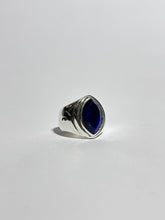 Cargar imagen en el visor de la galería, Anillo Marquis con piedra facetado