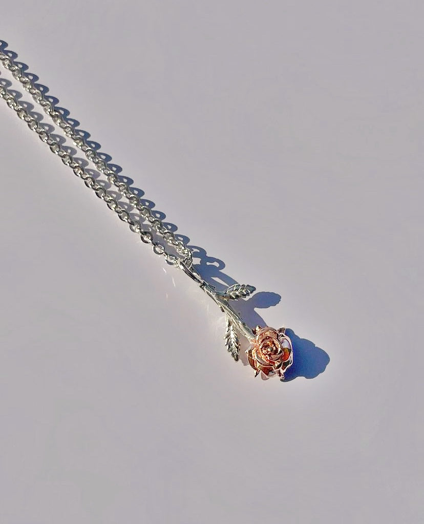 Collar Rosa