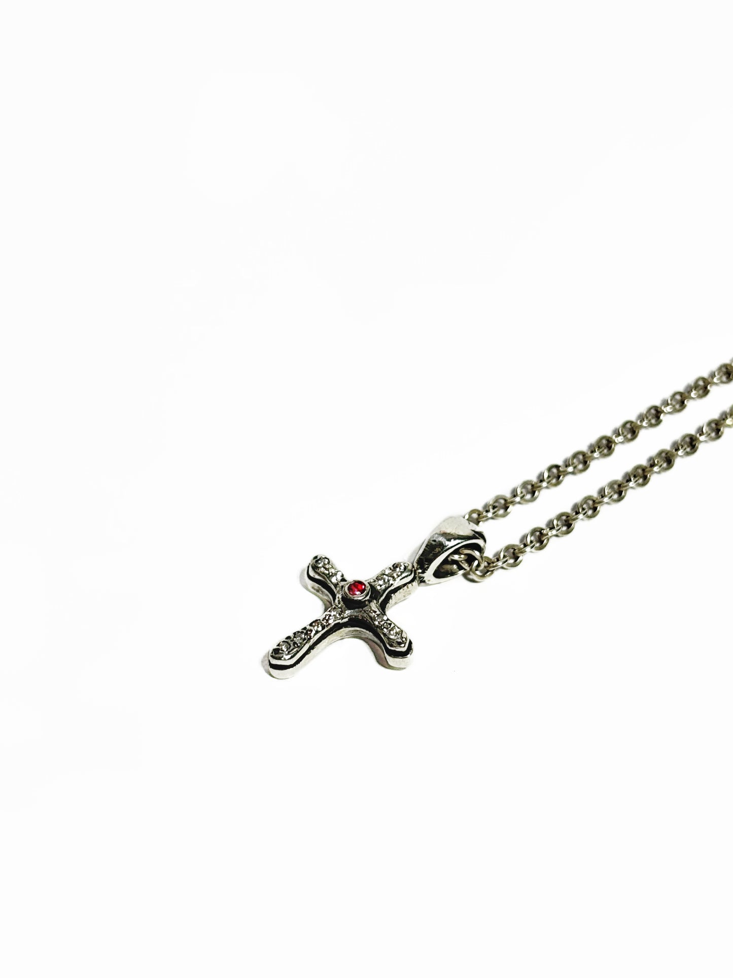 Collar Cruz con Incrustaciones