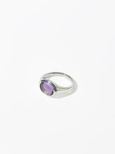 Cargar imagen en el visor de la galería, Anillo con Amatista