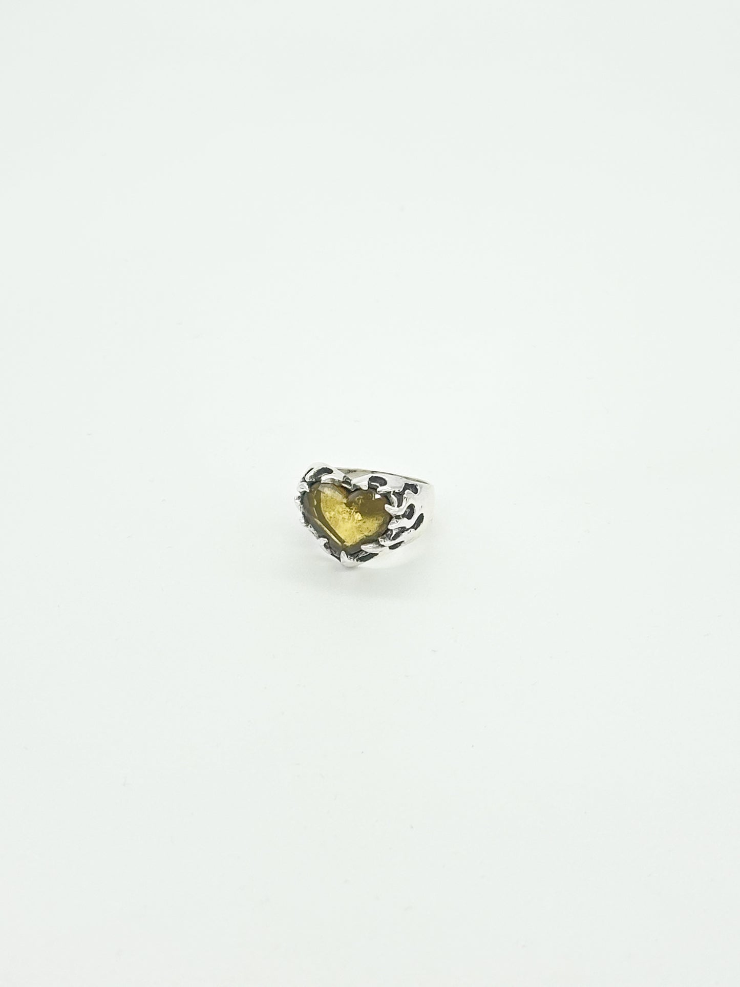 Anillo Corazón Flamas con Cristal