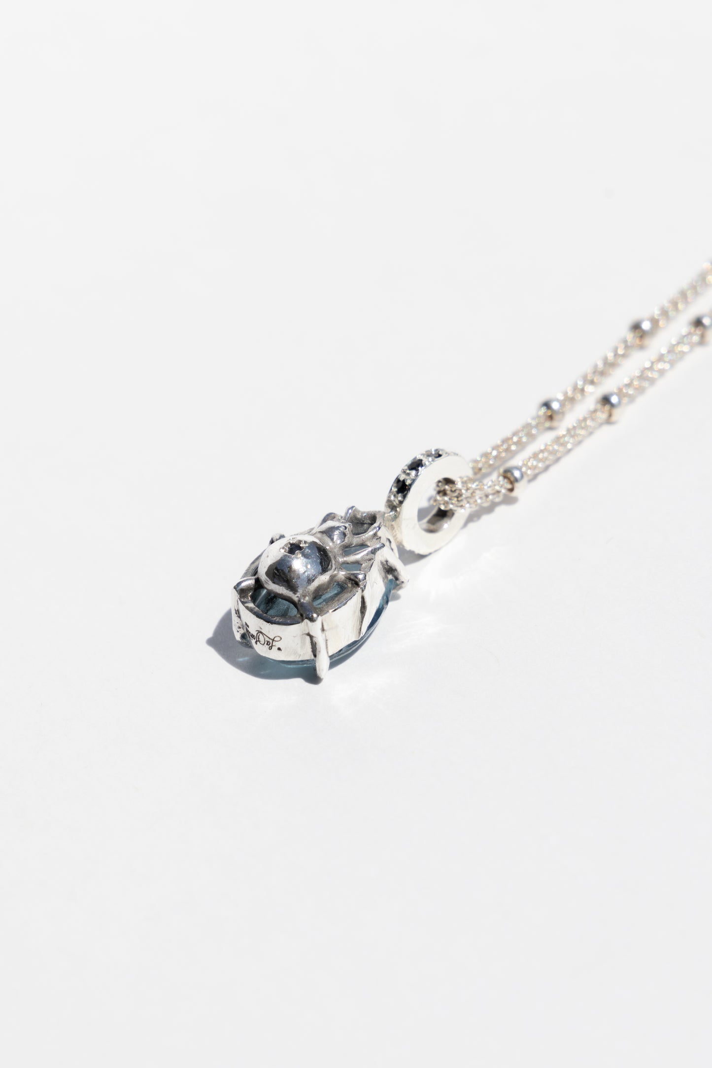 Collar Araña con Topacio azul y Zafiros
