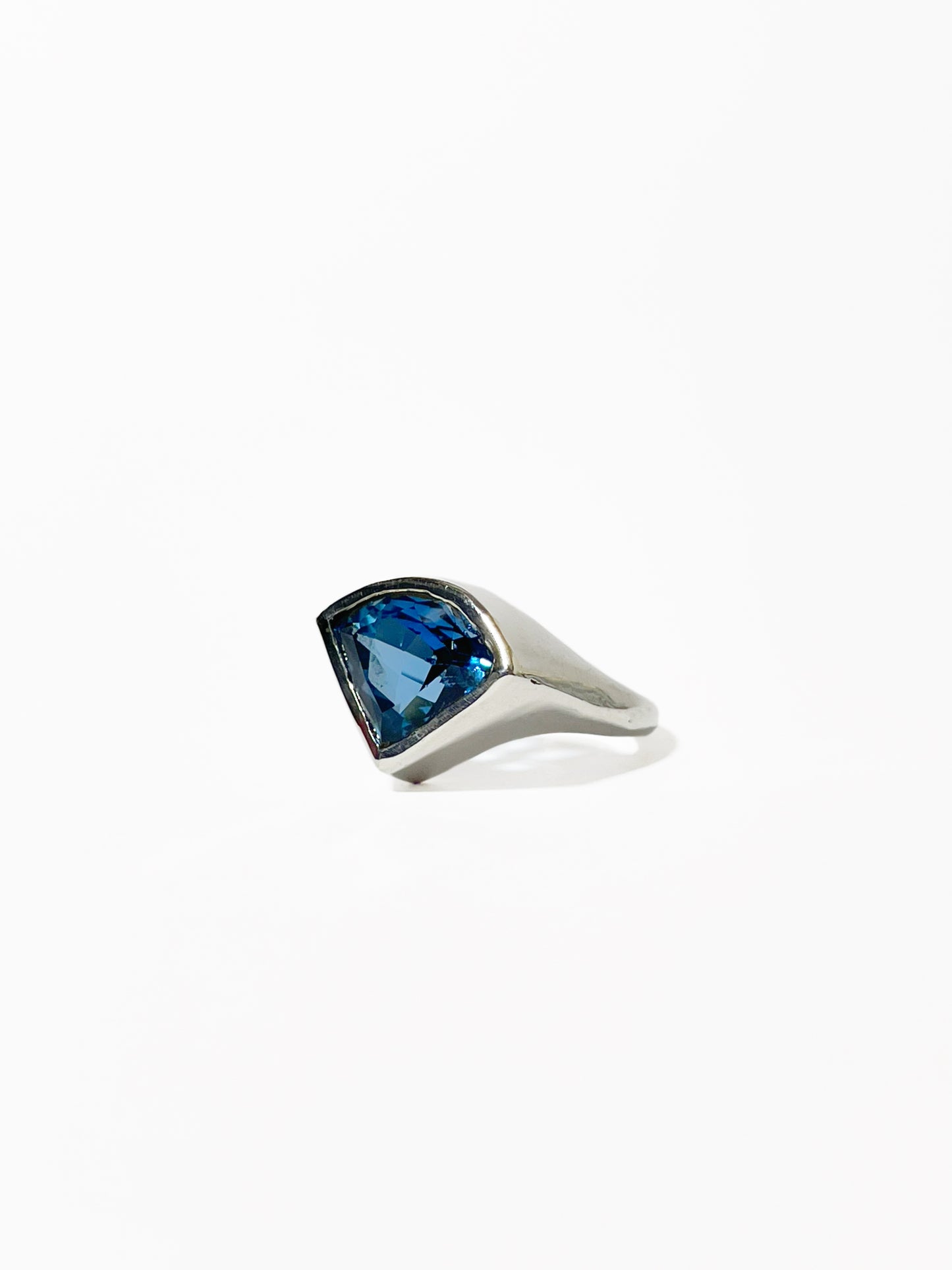 Anillo Topacio Natural