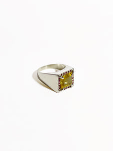 Anillo Citrino cuadrado con rubí