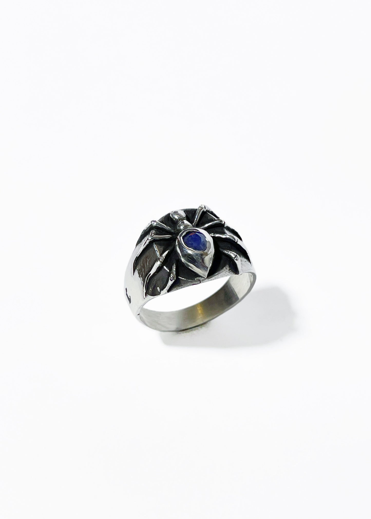 Anillo Araña con Incrustación natural
