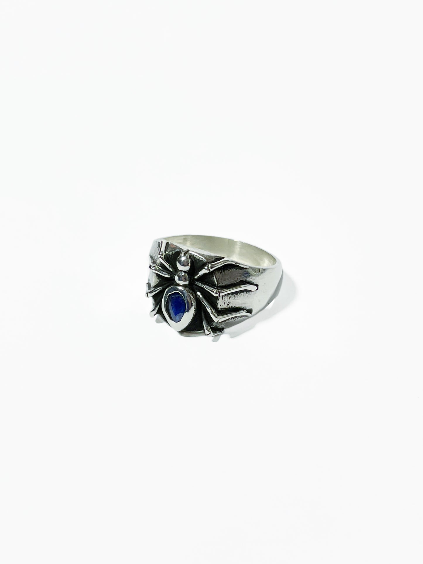 Anillo Araña con Incrustación natural
