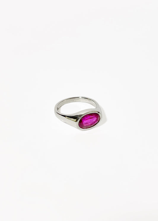 Anillo Ovalado con Piedra Transversal