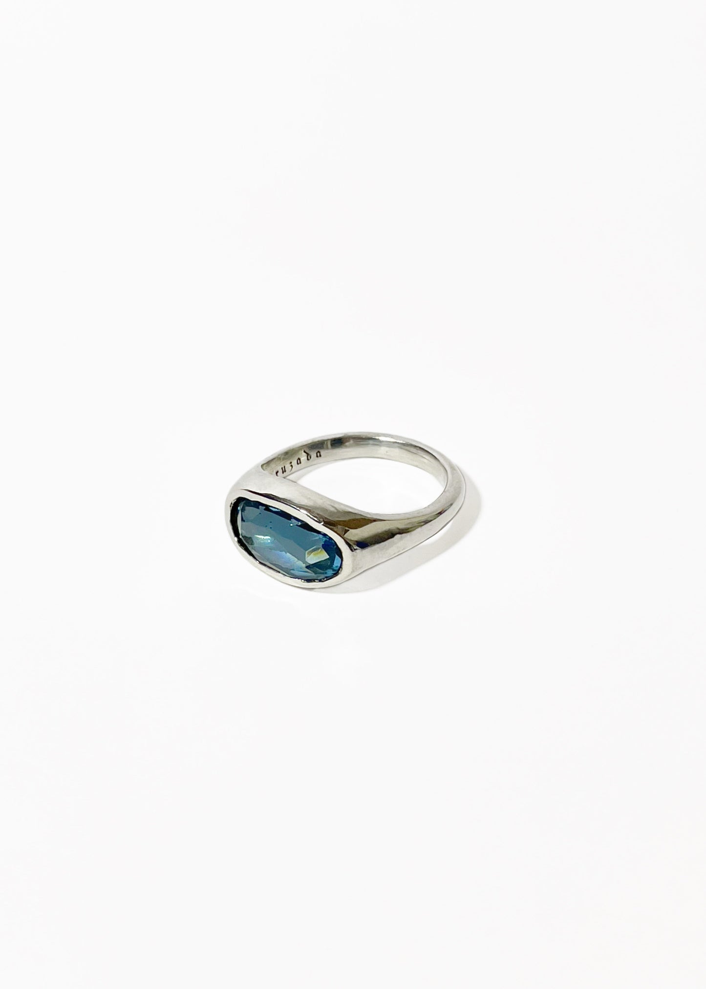 Anillo Ovoide Transversal Topacio Natural