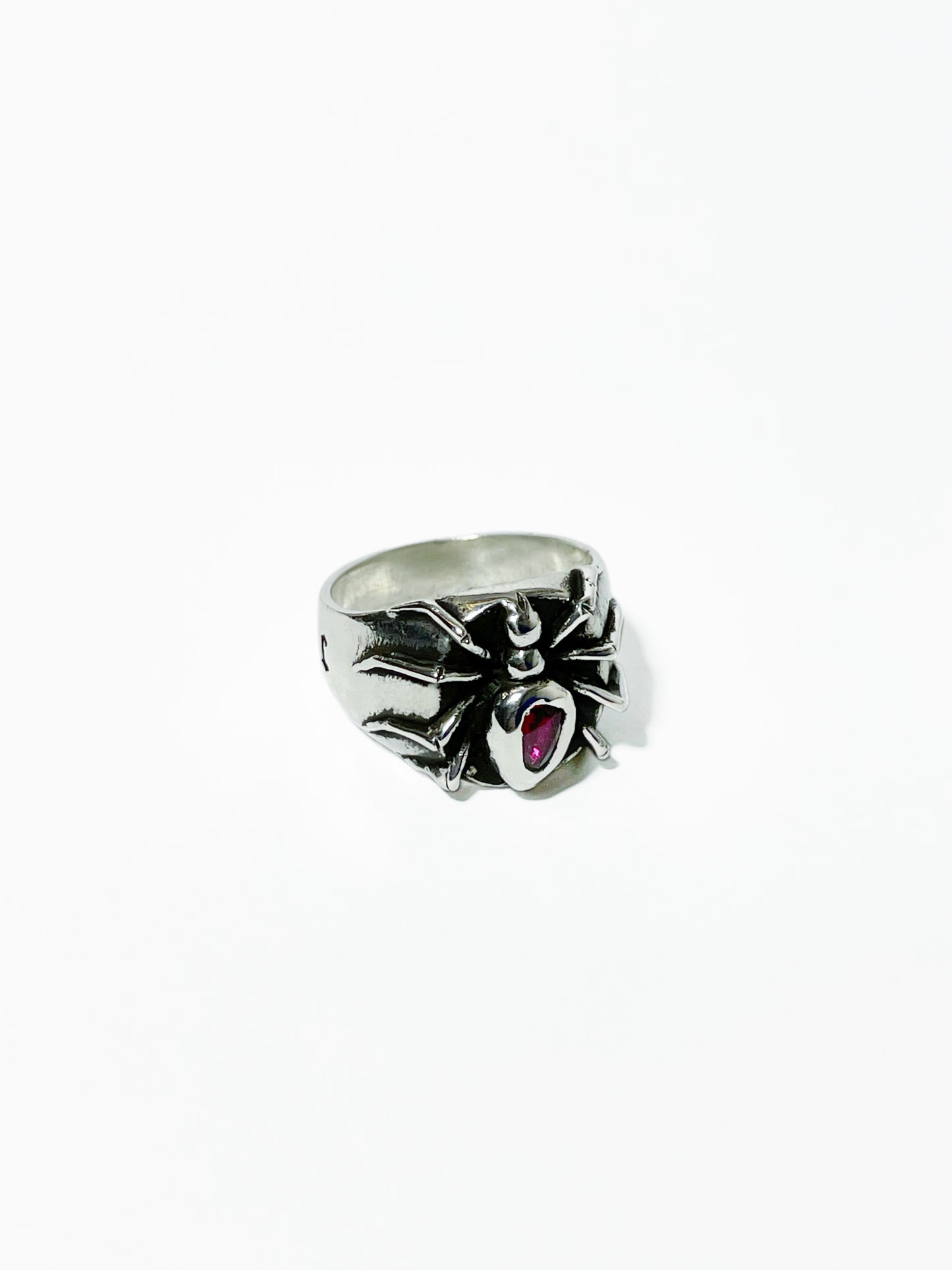 Anillo Araña con Incrustación natural