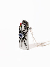 Cargar imagen en el visor de la galería, Porta Encendedor con Ojo Azul