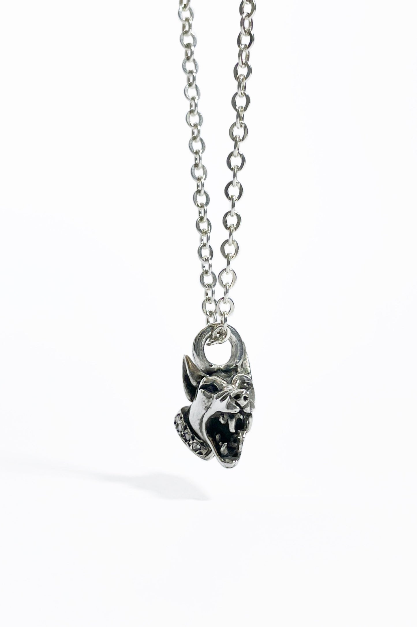 Collar Doberman incrustaciones naturales