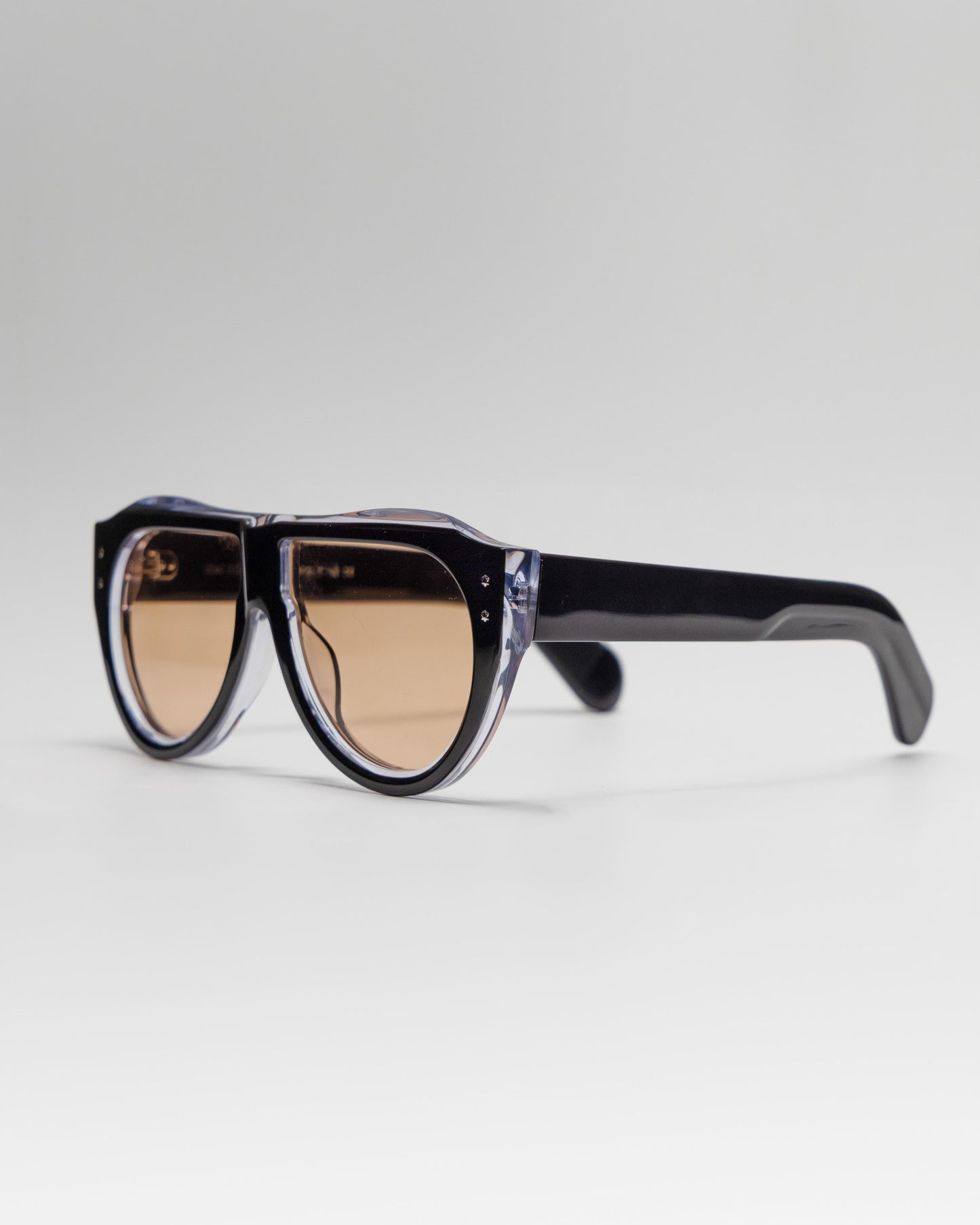 Cruzada x Taxxon Black