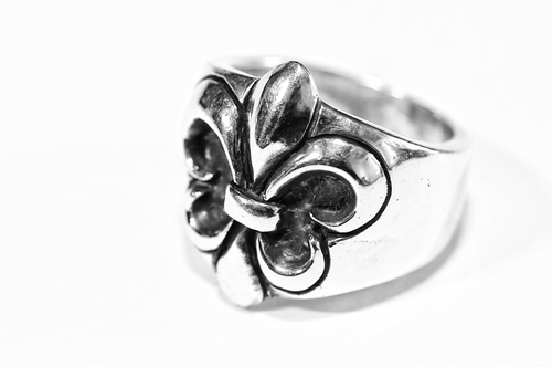 Anillo Flor de Lis