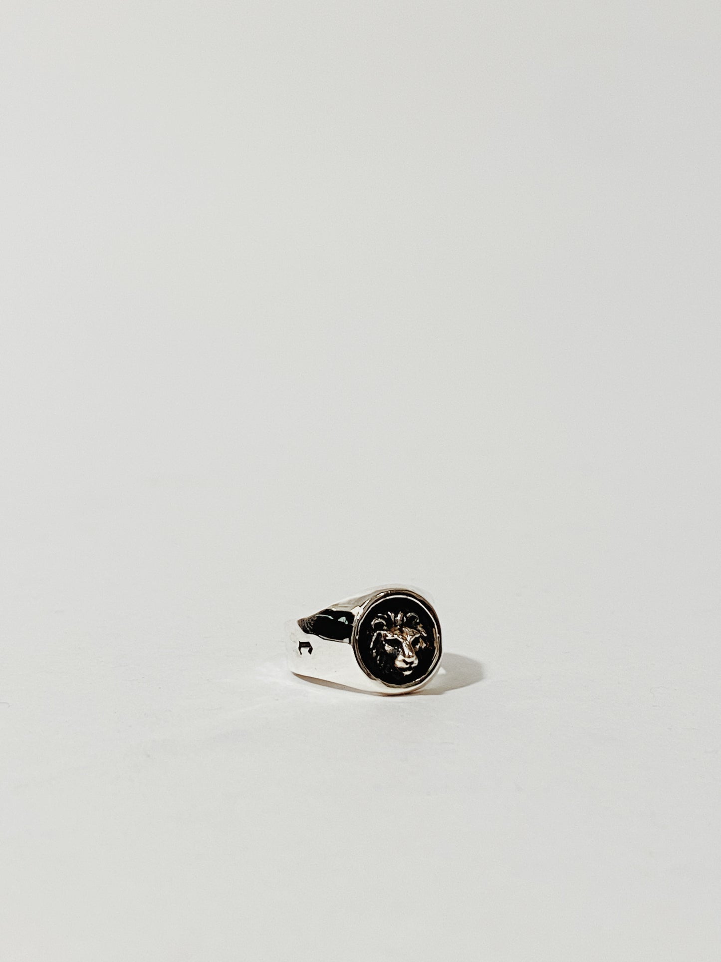 Anillo Leon Mini