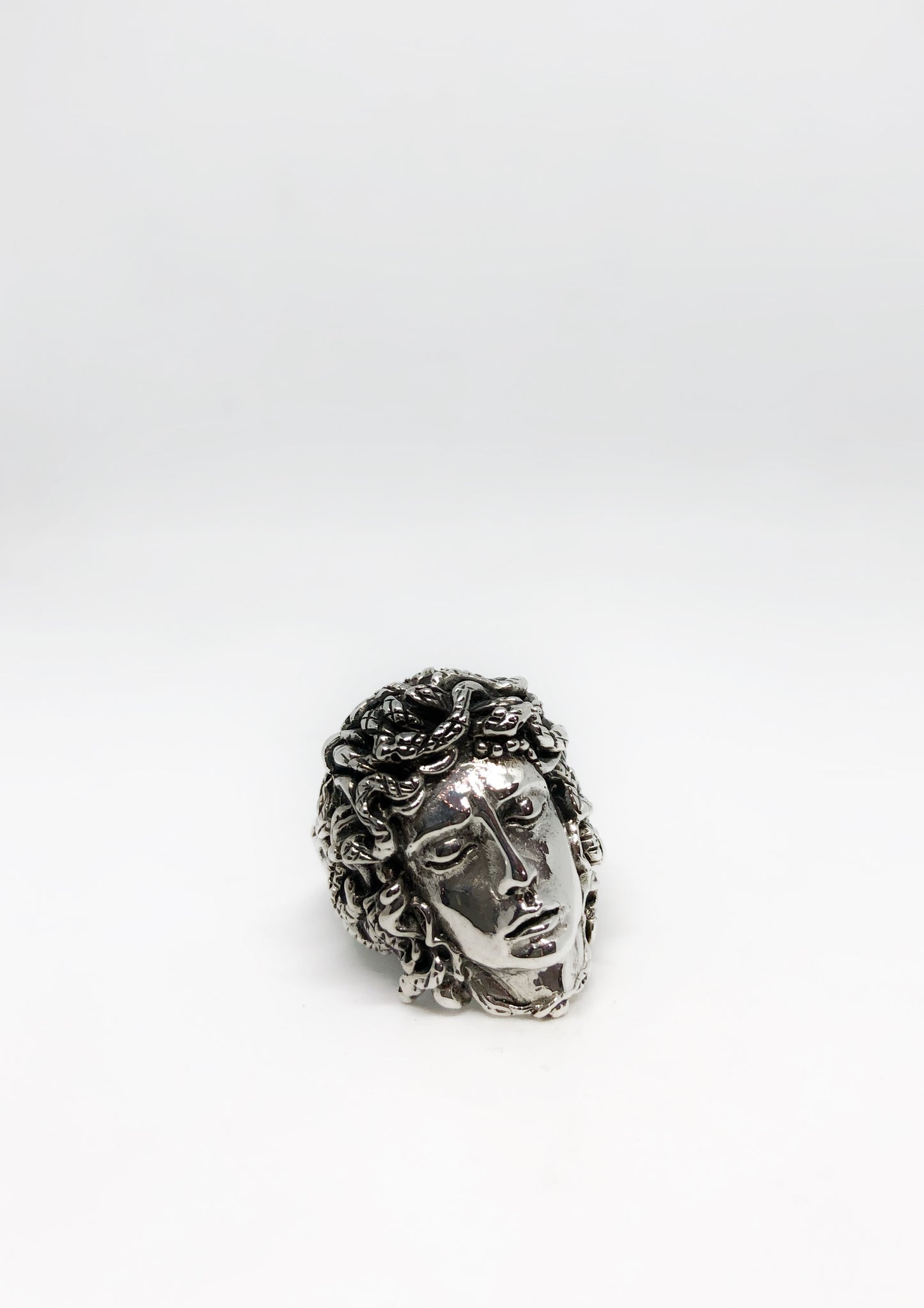 Anillo Medusa