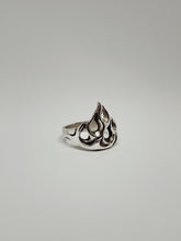 Cargar imagen en el visor de la galería, Anillo Flama