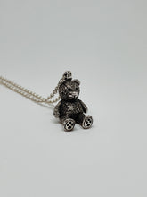 Cargar imagen en el visor de la galería, Collar Oso de Peluche