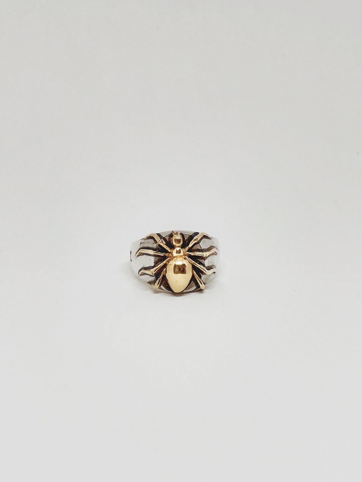 Anillo Araña