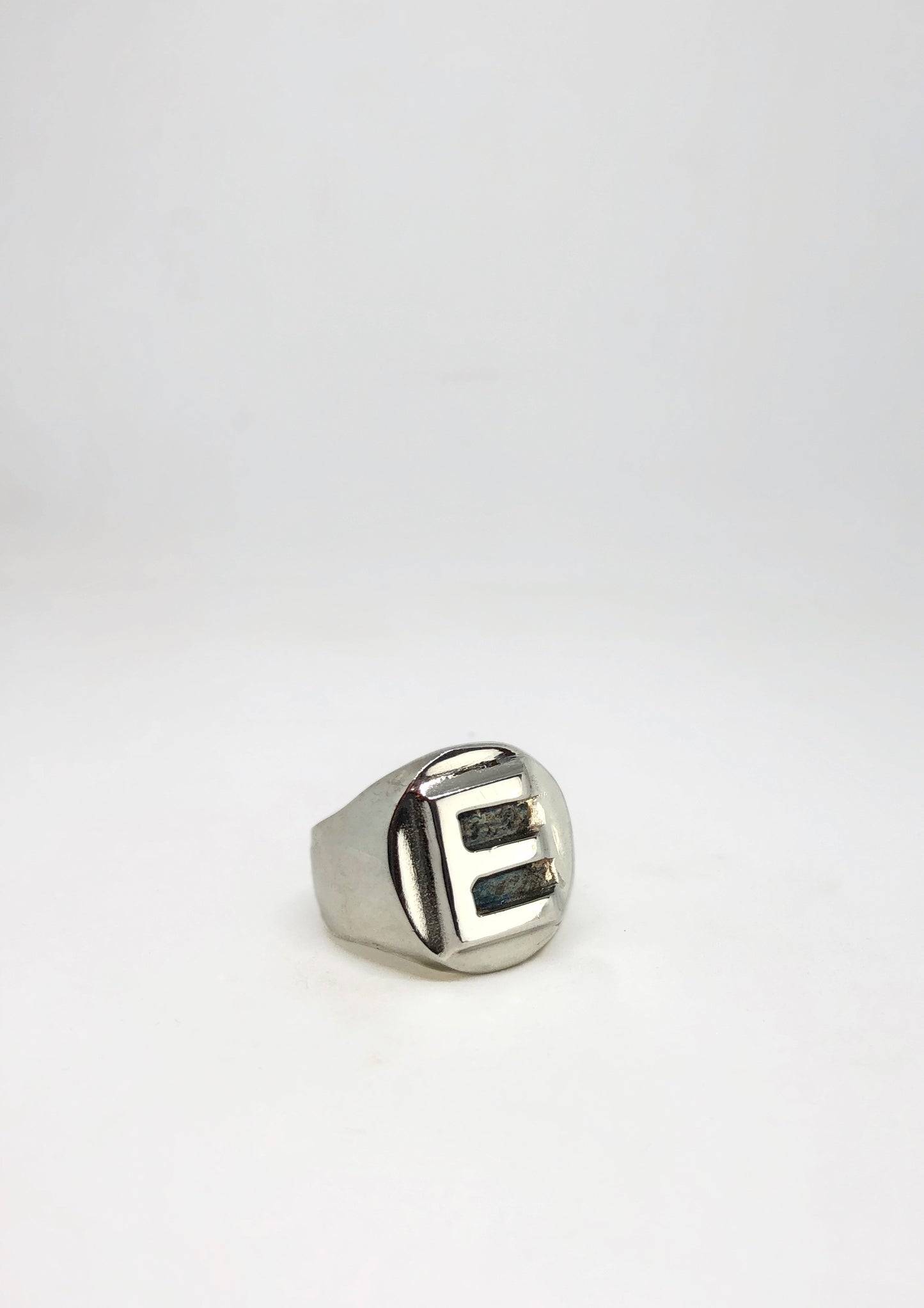 Anillo Letra