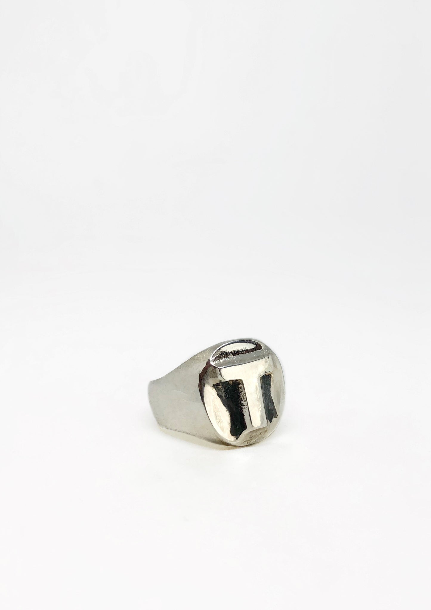 Anillo Letra