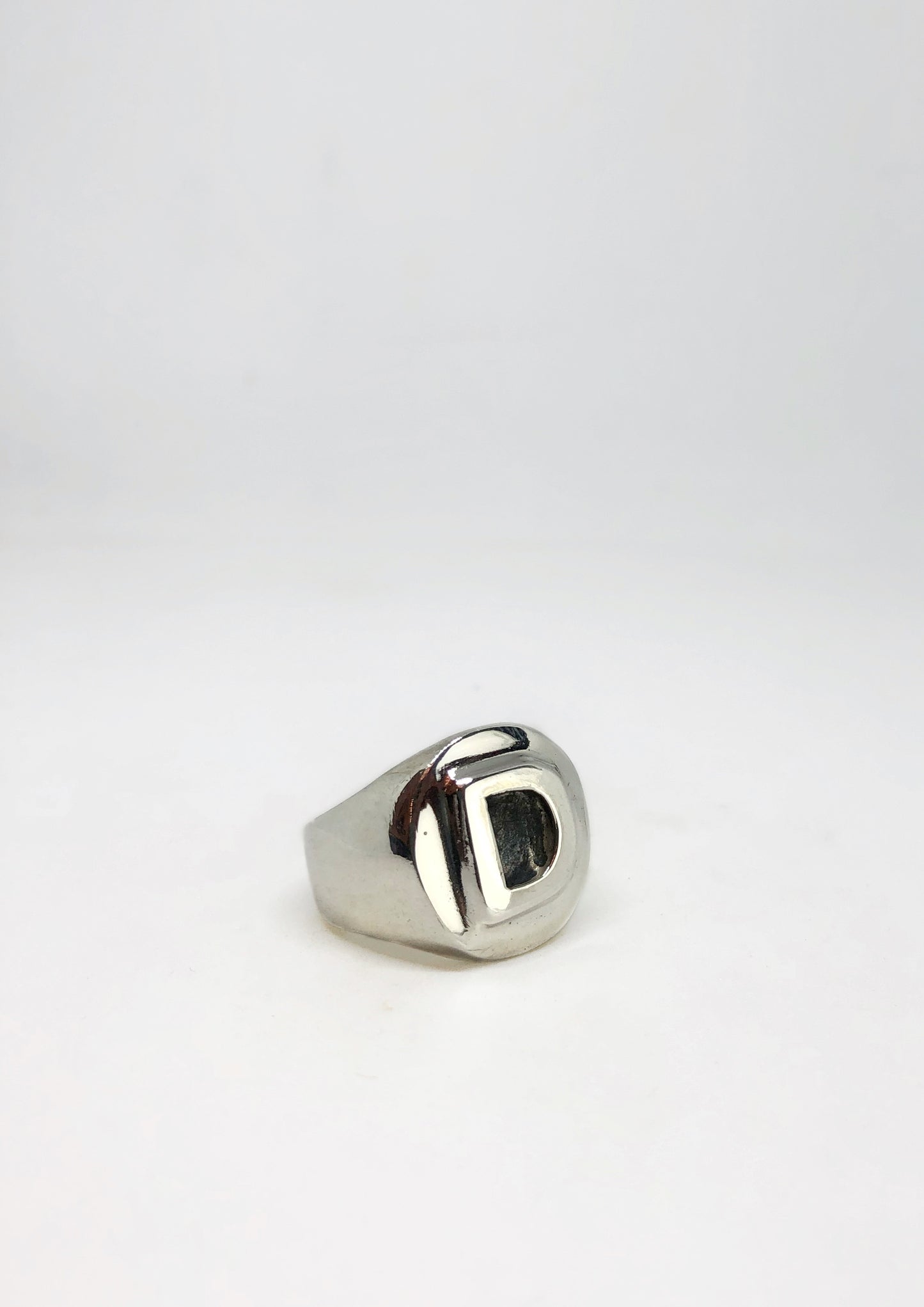 Anillo Letra