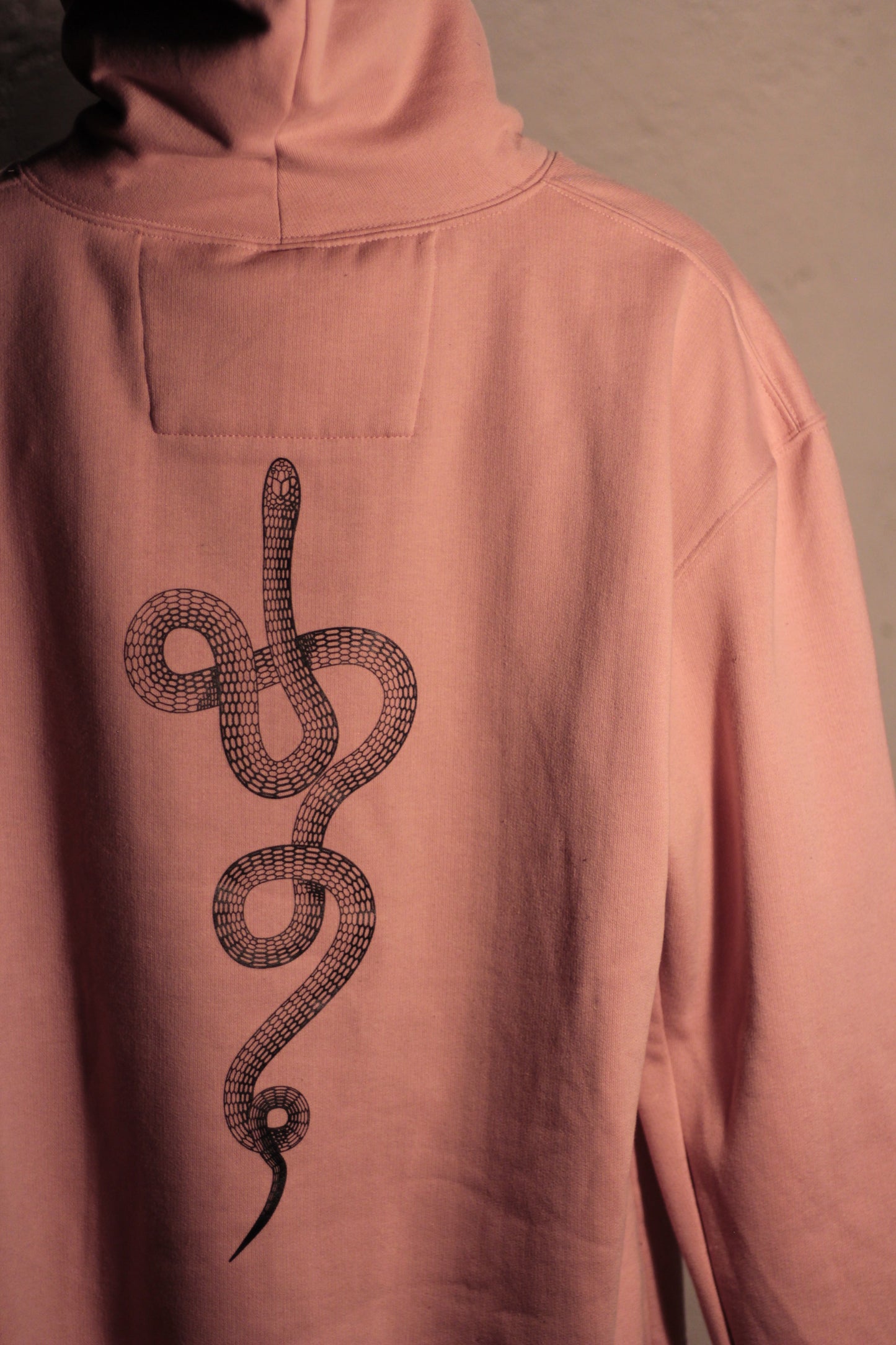 Sudadera Cruzada Serpiente Rosa XII